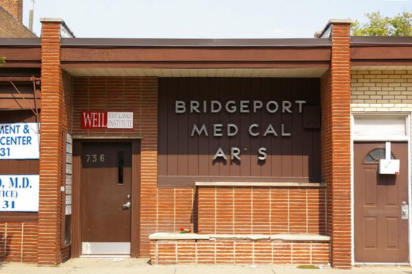 Bridgeport Medical Arts by ChicagoType