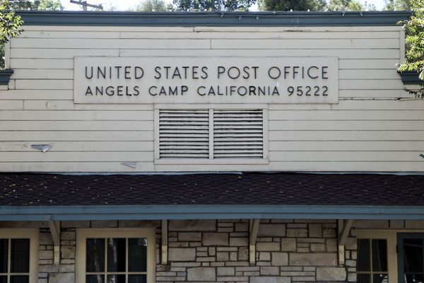 USPS, Angels Camp, CA